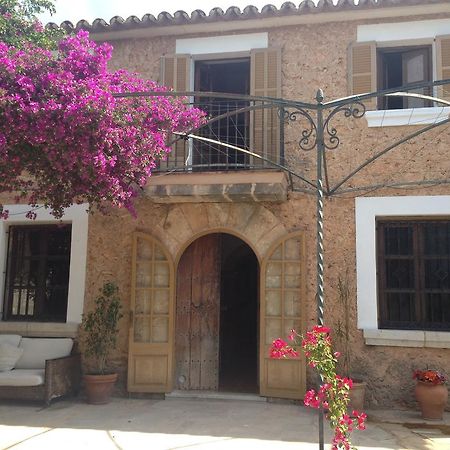 Residencial Rustic Lau Hostel Palma de Mallorca Ngoại thất bức ảnh