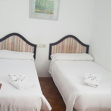 Residencial Rustic Lau Hostel Palma de Mallorca Ngoại thất bức ảnh