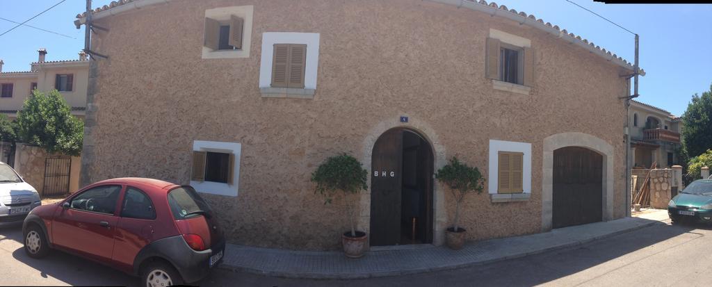 Residencial Rustic Lau Hostel Palma de Mallorca Ngoại thất bức ảnh