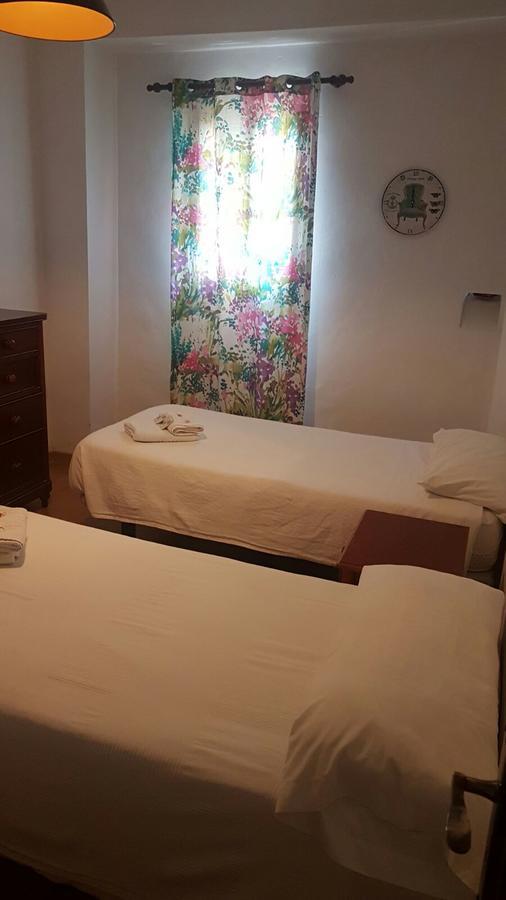 Residencial Rustic Lau Hostel Palma de Mallorca Ngoại thất bức ảnh